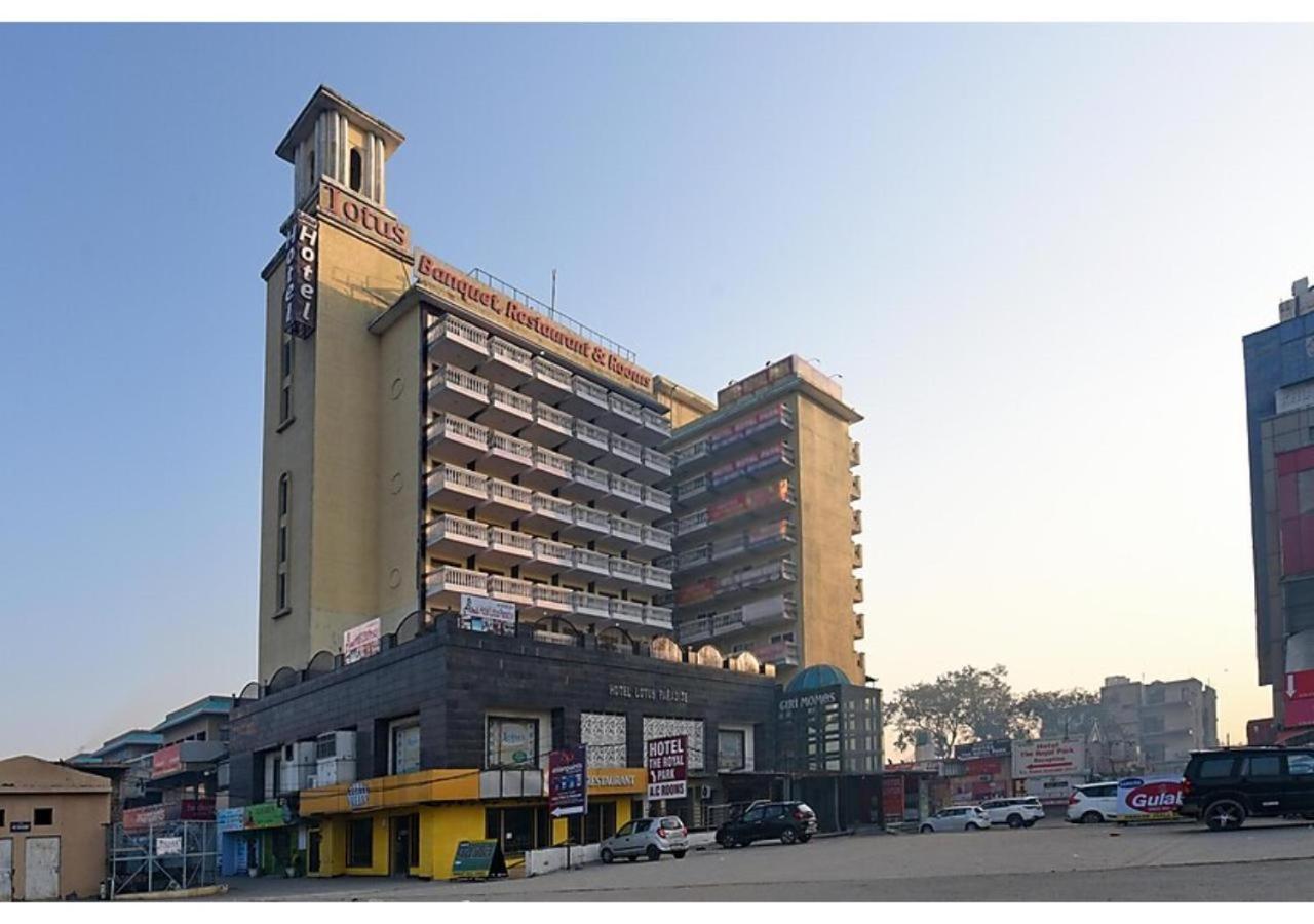 Hotel Lotus Paradise - Banquet & Dining - Near Murthal Sukhdev Rāi Esterno foto
