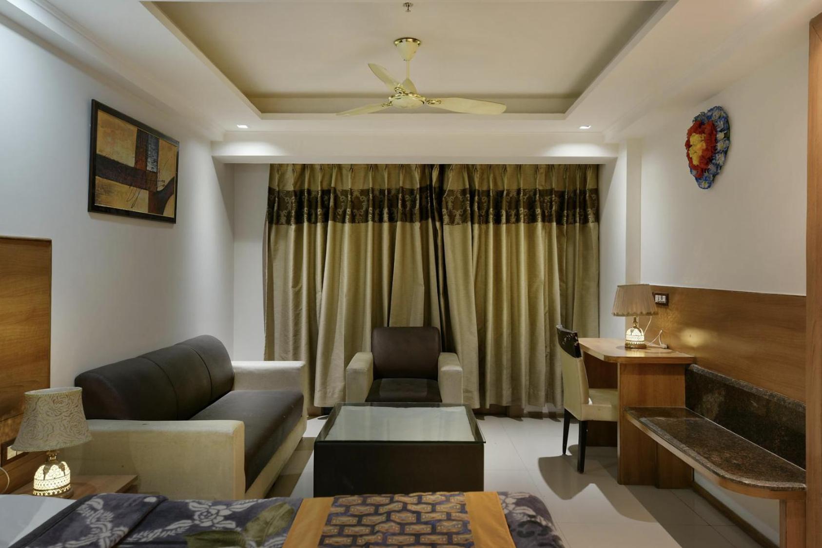Hotel Lotus Paradise - Banquet & Dining - Near Murthal Sukhdev Rāi Esterno foto