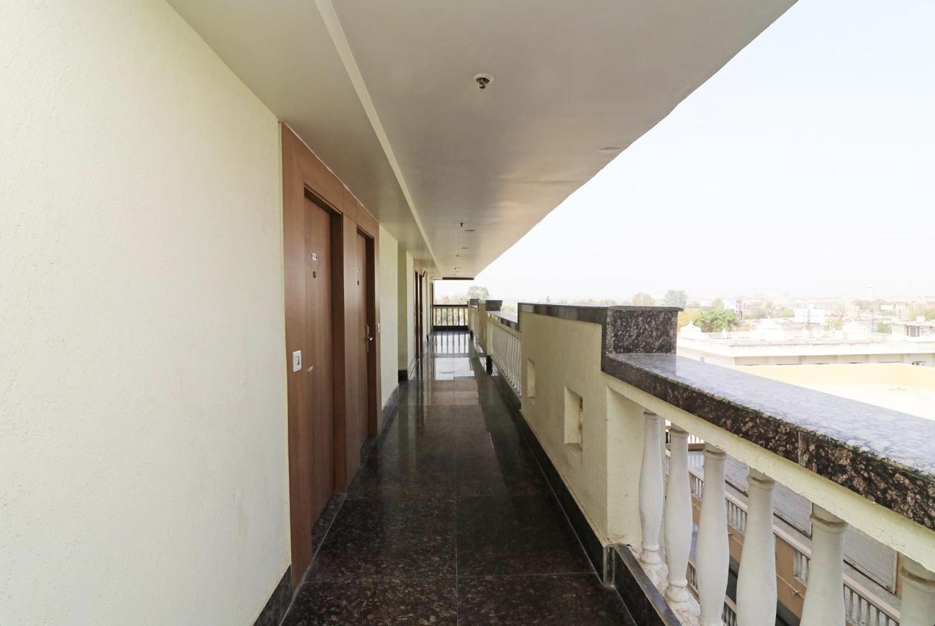 Hotel Lotus Paradise - Banquet & Dining - Near Murthal Sukhdev Rāi Esterno foto