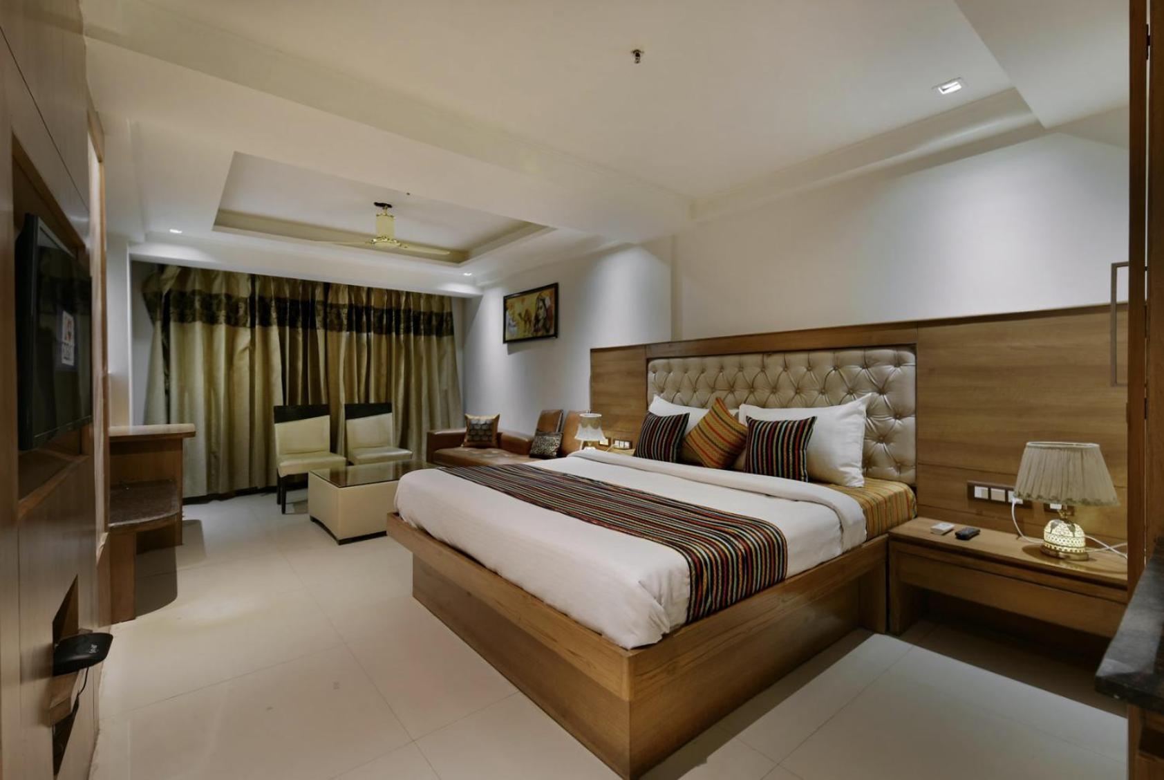 Hotel Lotus Paradise - Banquet & Dining - Near Murthal Sukhdev Rāi Esterno foto